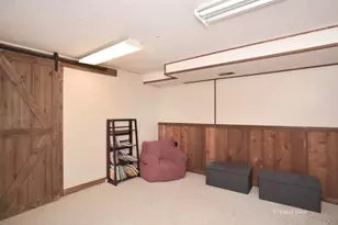 425 E Broadway Ave, Crystal Lake, IL 60014 - Photo 10