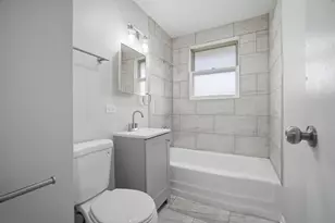 249 Shawnee Dr, Carol Stream, IL 60188 - Photo 26