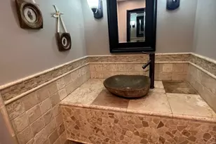 [Address not provided], Hickory Hills, IL 60457 - Photo 8