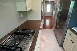 [Address not provided], Hickory Hills, IL 60457 - Photo 14