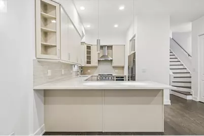 1021 N Wood Street #3, Chicago, IL 60622 - Photo 12