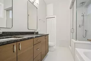 1021 N Wood St, Chicago, IL 60622 - Photo 18