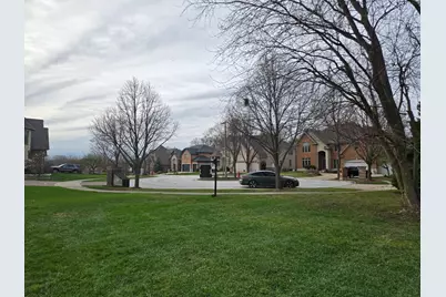 308 Felicia Court, Bloomingdale, IL 60108 - Photo 2