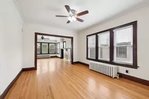 10226 S Charles St, Chicago, IL 60643 - Photo 6