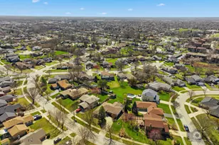 15150 Teebrook Dr, Orland Park, IL 60462 - Photo 2