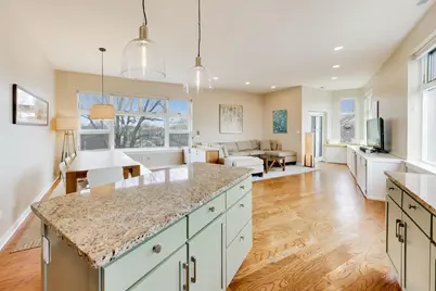 3741 N Wolcott Avenue #13, Chicago, IL 60613 - Photo 12