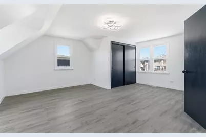 7545 Beloit Avenue, Bridgeview, IL 60455 - Photo 12