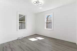 7545 Beloit Ave, Bridgeview, IL 60455 - Photo 16