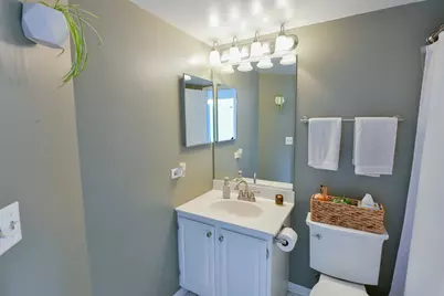 5690 Delaware Avenue, Gurnee, IL 60031 - Photo 6