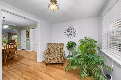 925 12th Avenue, Moline, IL 61265 - Photo 8