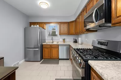 925 12th Avenue, Moline, IL 61265 - Photo 10