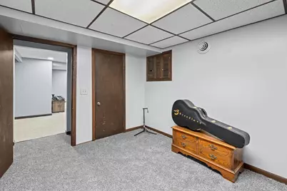 925 12th Avenue, Moline, IL 61265 - Photo 28