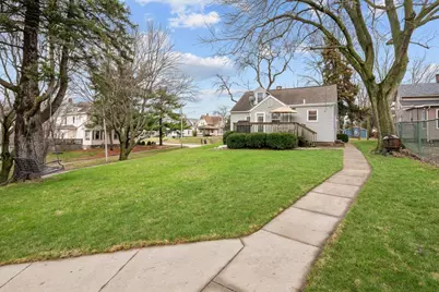 925 12th Avenue, Moline, IL 61265 - Photo 34
