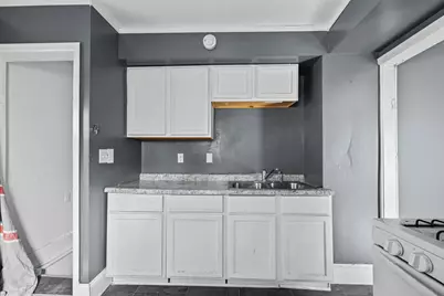 2441 21st Avenue, Rock Island, IL 61201 - Photo 12