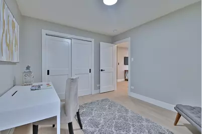 656 W Comstock Avenue, Elmhurst, IL 60126 - Photo 22