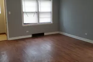 165 E 119th St, Chicago, IL 60628 - Photo 16