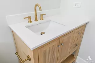 10701 S Harding Ave, Chicago, IL 60655 - Photo 20