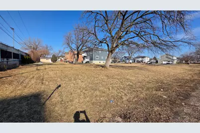 5602 N Fairview Avenue, Norwood Park, IL 60631 - Photo 6