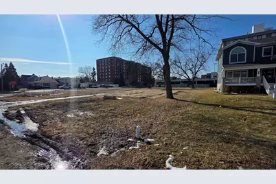 5602 N Fairview Avenue, Norwood Park, IL 60631 - Photo 2