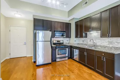 [Address not provided], Chicago, IL 60605 - Photo 4