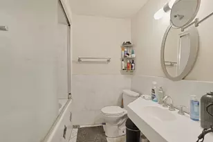5701 N Sheridan Rd, Chicago, IL 60660 - Photo 6
