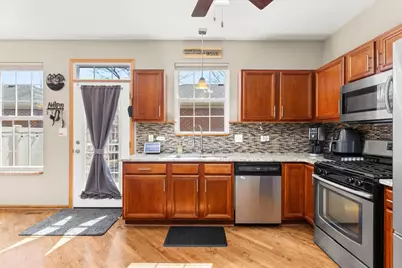 18608 W Point Drive, Tinley Park, IL 60477 - Photo 14