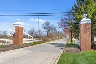 18608 W Point Dr, Tinley Park, IL 60477 - Photo 36