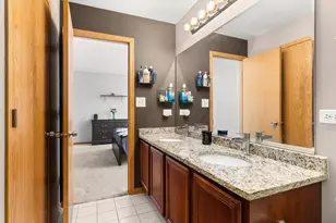 18608 W Point Dr, Tinley Park, IL 60477 - Photo 26