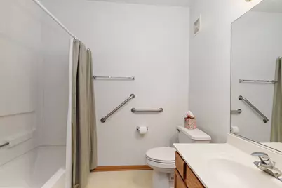 801 N McLean Boulevard #156, Elgin, IL 60123 - Photo 18