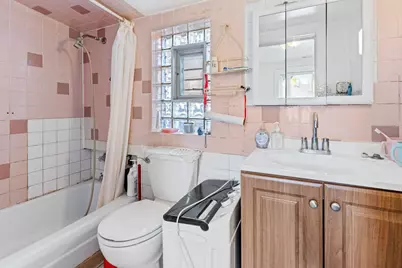 318 W 24th Place, Chicago, IL 60616 - Photo 16