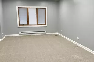 1310 Somerset Ln, Schaumburg, IL 60193 - Photo 14