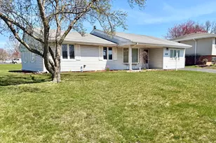 1310 Somerset Ln, Schaumburg, IL 60193 - Photo 2