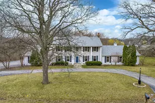 544 Aberdeen Rd, Frankfort, IL 60423 - Photo 1