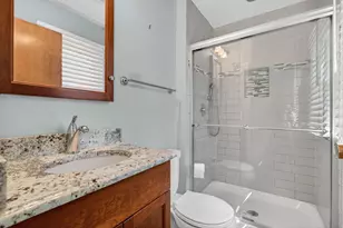 6 Charlestown Ct, Bolingbrook, IL 60440 - Photo 20