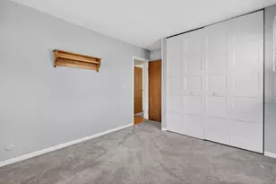 6 Charlestown Ct, Bolingbrook, IL 60440 - Photo 22