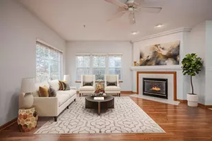 2123 Vanderbilt Dr, Geneva, IL 60134 - Photo 4