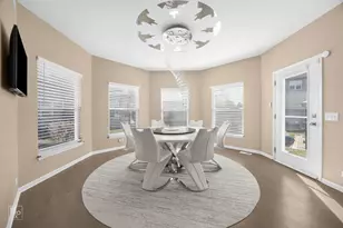 134 Timber Ct, Gilberts, IL 60136 - Photo 8