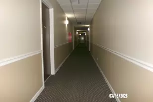 9440 S 51st Ave, Oak Lawn, IL 60453 - Photo 4