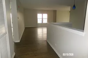 9440 S 51st Ave, Oak Lawn, IL 60453 - Photo 6