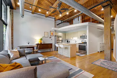 2210 W Wabansia Avenue #202, Chicago, IL 60647 - Photo 8