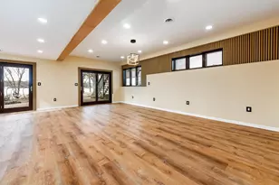 22566 W Lillian Pl, Antioch, IL 60002 - Photo 16