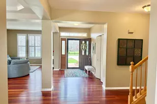 2717 Berman Rd, North Aurora, IL 60542 - Photo 2