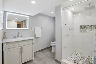 318 Hibbard Rd, Wilmette, IL 60091 - Photo 24