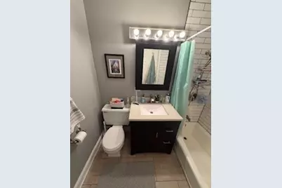 805 W Oakdale Avenue #2B, Chicago, IL 60657 - Photo 8