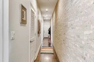 1435 W Rosemont Ave, Chicago, IL 60660 - Photo 8