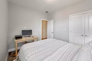 1435 W Rosemont Ave, Chicago, IL 60660 - Photo 16