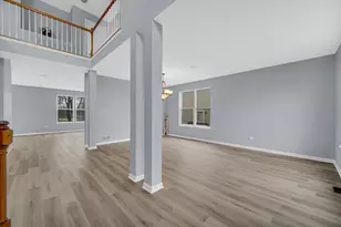 984 Ashbrook Cir, Bolingbrook, IL 60440 - Photo 4