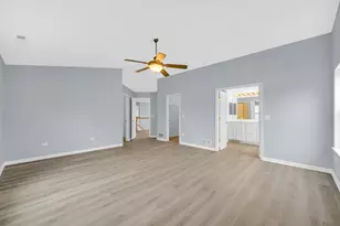 984 Ashbrook Cir, Bolingbrook, IL 60440 - Photo 20