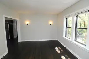 1542 W Waveland Ave, Chicago, IL 60613 - Photo 6