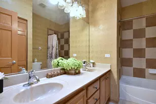 5600 Cloverdale Rd, Hanover Park, IL 60133 - Photo 14